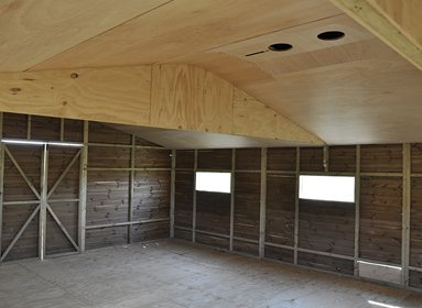 Large sheds' accessories